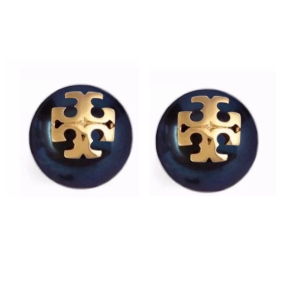 TORY BURCH • Blue Pearl Evie Logo Earrings - Picture 3 of 5